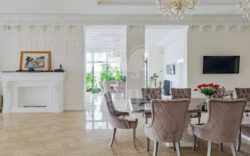 2-этажный коттедж 1 667 м² с отделкой