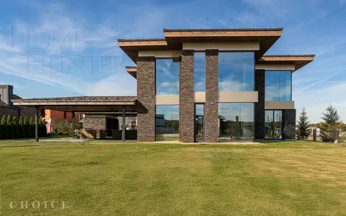 2-этажный коттедж 389 м² с отделкой