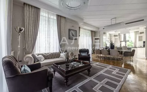 2-этажный коттедж 1 200 м² с отделкой