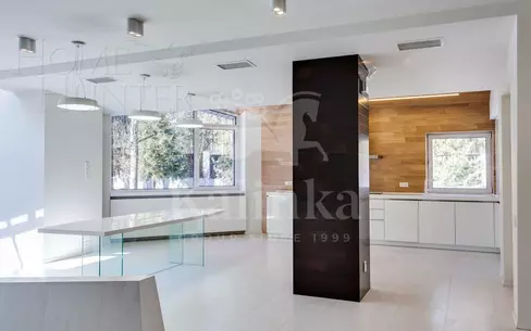 2-этажный коттедж 710 м² с отделкой