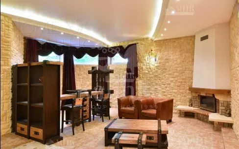 2-этажный коттедж 1 500 м² с отделкой