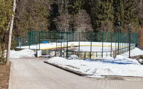 2-этажный коттедж 760 м² без отделки