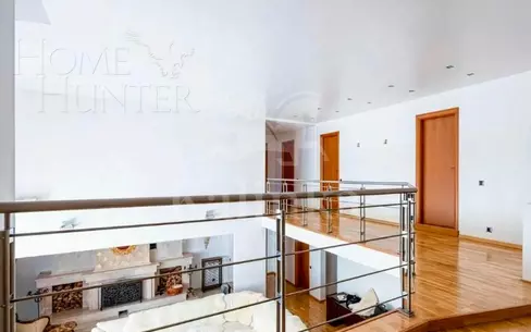 3-этажный коттедж 600 м² с отделкой