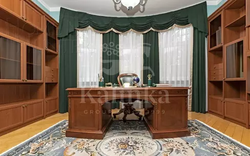 2-этажный коттедж 890 м² с отделкой