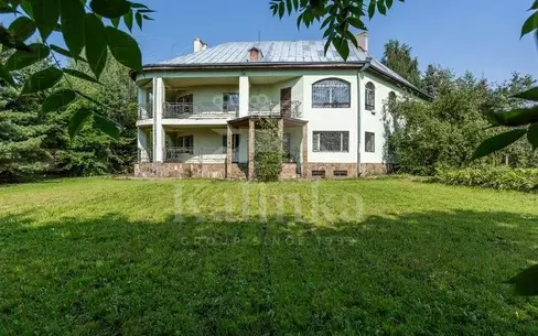2-этажный коттедж 650 м² без отделки