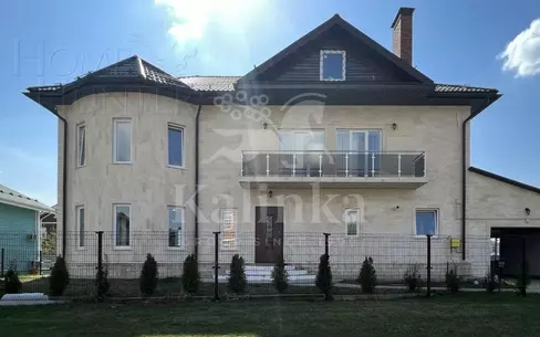 2-этажный коттедж 450 м² с отделкой