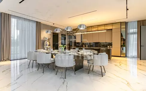 2-этажный коттедж 1 250 м² с отделкой