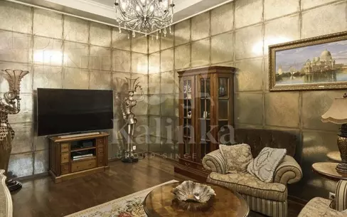 3-этажный таунхаус 250 м² с отделкой