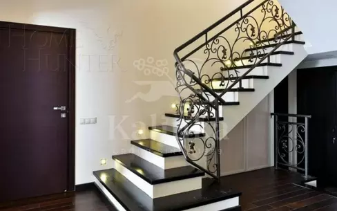 2-этажный коттедж 490 м² с отделкой