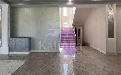2-этажный коттедж 450 м² с отделкой