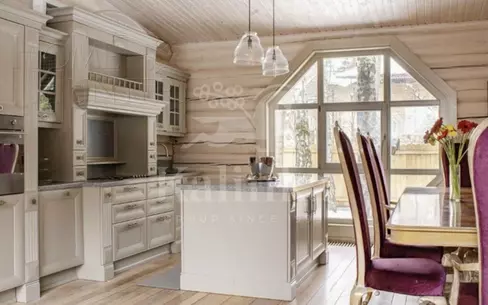 2-этажный коттедж 400 м² с отделкой