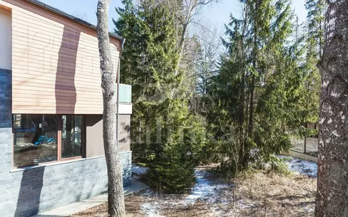 2-этажный коттедж 550 м² без отделки