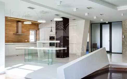 2-этажный коттедж 710 м² с отделкой