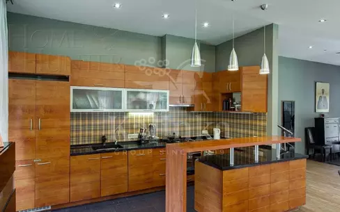 2-этажный коттедж 450 м² с отделкой