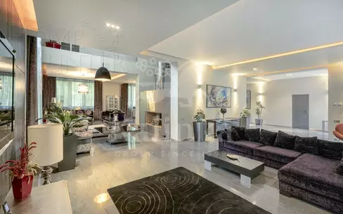 2-этажный коттедж 1 518 м² с отделкой