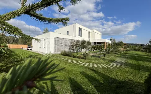 2-этажный коттедж 350 м² с отделкой