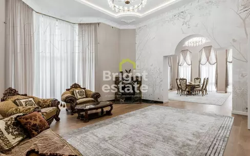 3-этажный коттедж 615 м² с отделкой