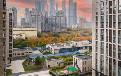 4-КОМН. КВАРТИРА С ОТДЕЛКОЙ 150 М² НА 10 ЭТАЖЕ