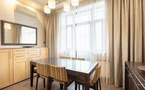 4-КОМН. КВАРТИРА С ОТДЕЛКОЙ 165 М² НА 8 ЭТАЖЕ