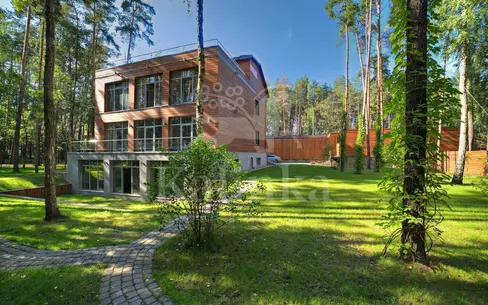 2-этажный коттедж 640 м² с отделкой