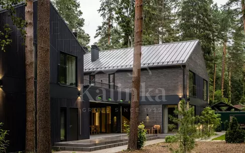 2-этажный коттедж 520 м² с отделкой