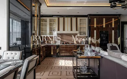 5-КОМН. КВАРТИРА С ОТДЕЛКОЙ 250 М² НА 6 ЭТАЖЕ