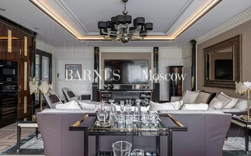 5-КОМН. КВАРТИРА С ОТДЕЛКОЙ 250 М² НА 6 ЭТАЖЕ