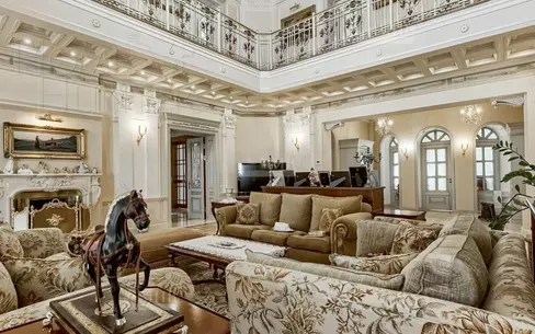 2-этажный коттедж 2 000 м² с отделкой