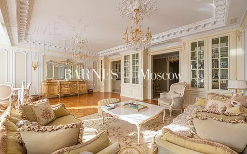 4-КОМН. КВАРТИРА С ОТДЕЛКОЙ 190 М² НА 3 ЭТАЖЕ