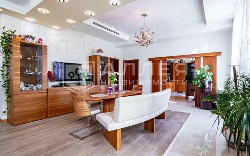 2-этажный коттедж 617.5 м² с отделкой