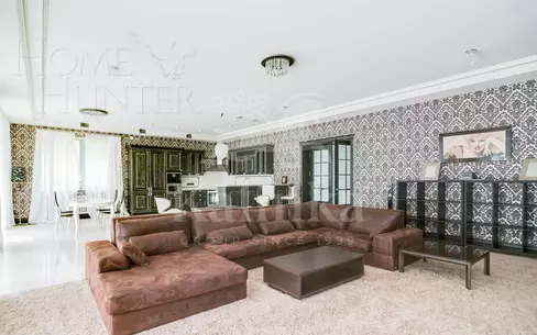 2-этажный коттедж 640 м² с отделкой