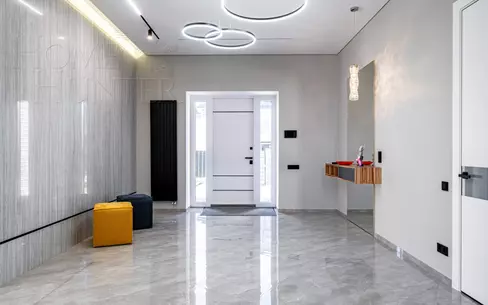 2-этажный коттедж 440 м² с отделкой