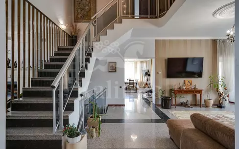 2-этажный коттедж 750 м² с отделкой