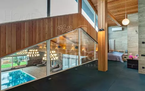 2-этажный коттедж 1 700 м² без отделки