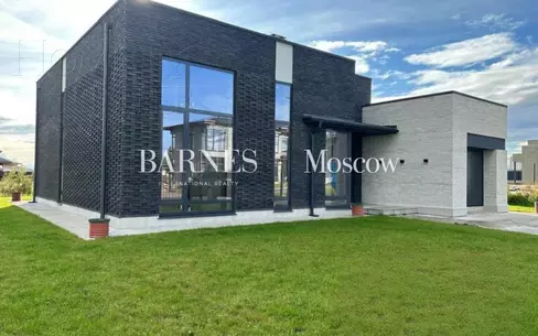 1-этажный коттедж 160 м² без отделки