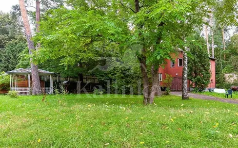 2-этажный коттедж 300 м² без отделки