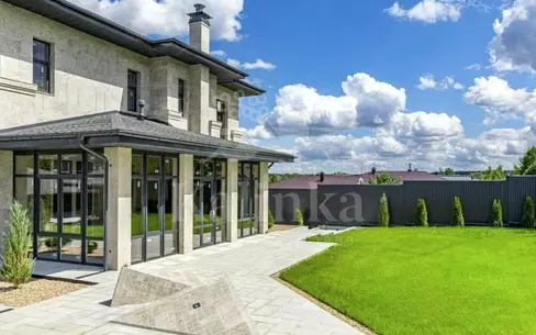 2-этажный коттедж 460 м² без отделки