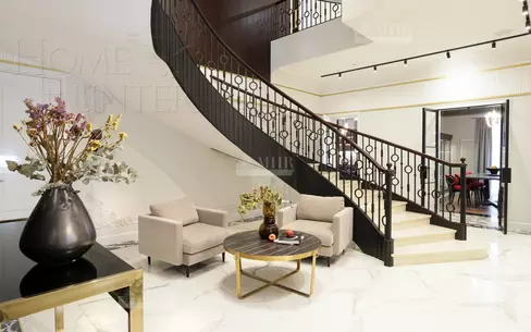 2-этажный коттедж 702 м² с отделкой