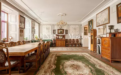 5-КОМН. КВАРТИРА С ОТДЕЛКОЙ 190 М² НА 3 ЭТАЖЕ