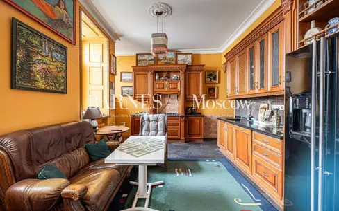 5-КОМН. КВАРТИРА С ОТДЕЛКОЙ 190 М² НА 3 ЭТАЖЕ
