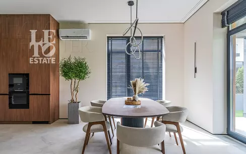 2-этажный коттедж 300 м² с отделкой