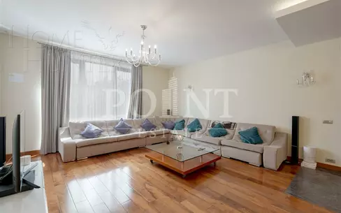 5-КОМН. КВАРТИРА С ОТДЕЛКОЙ 232.5 М² НА 3 ЭТАЖЕ