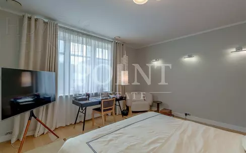 5-КОМН. КВАРТИРА С ОТДЕЛКОЙ 204.2 М² НА 3 ЭТАЖЕ