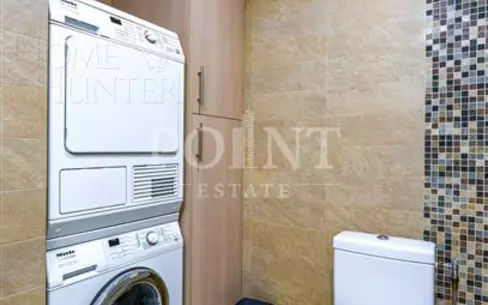 5-КОМН. КВАРТИРА С ОТДЕЛКОЙ 232.5 М² НА 3 ЭТАЖЕ