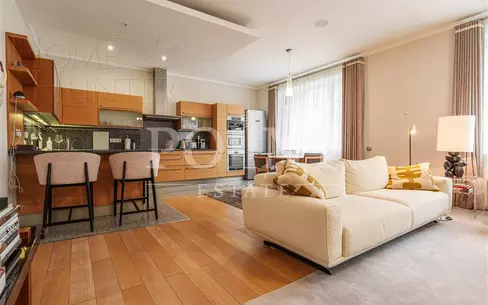 5-КОМН. КВАРТИРА С ОТДЕЛКОЙ 204.2 М² НА 3 ЭТАЖЕ