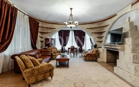 2-этажный коттедж 720 м² с отделкой