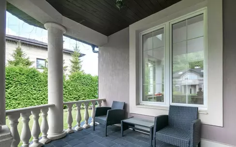 3-этажный коттедж 1 162 м² с отделкой