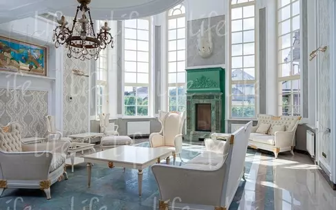 2-этажный коттедж 1 700 м² с отделкой