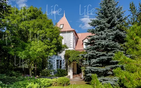 2-этажный коттедж 490 м² с отделкой