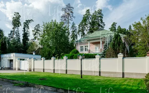 2-этажный коттедж 392 м² с отделкой